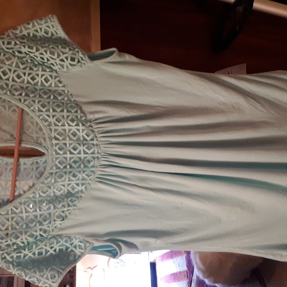 Blouse - Picture 4 of 9